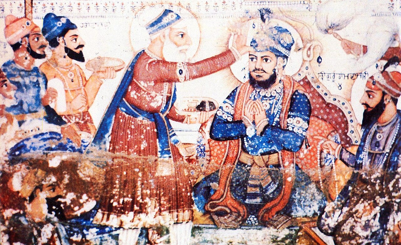 Illustration/poster of Guru Arjan Dev highlighting his martyrdom (Shaheedi), with devotional and historical theme, featuring Sikh religious symbolism and the message “वह ज्योति जो बुझाई न जा सकी”.